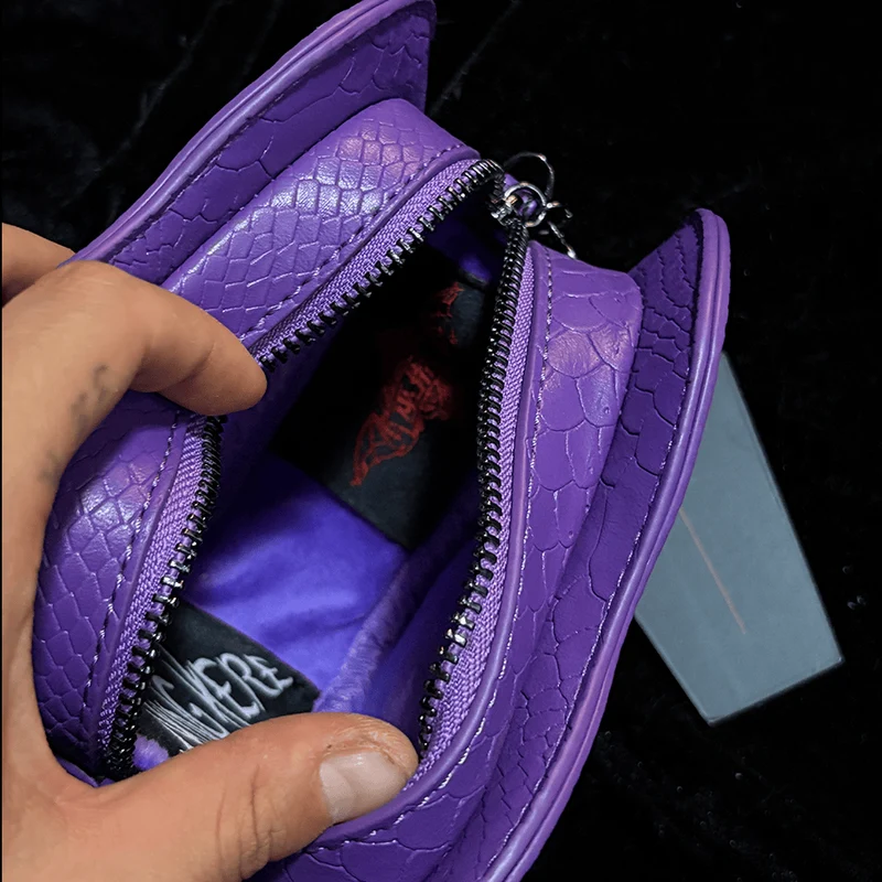 Gothic-Tasche für Damen, Teufelsauge, Fledermausflügel, Herz, Lila