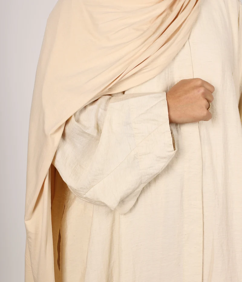 Abaya Leinen Safirah – Vanille