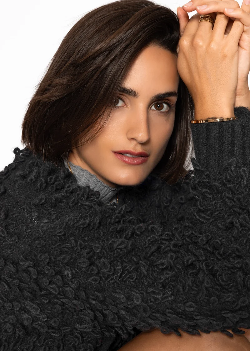 Strickjacke mit Loop-Struktur - schwarz