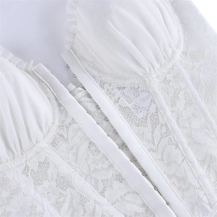 Gothic-Korsett für Damen mit Rüschen, Blumenmuster und Netzstoff über der Brust