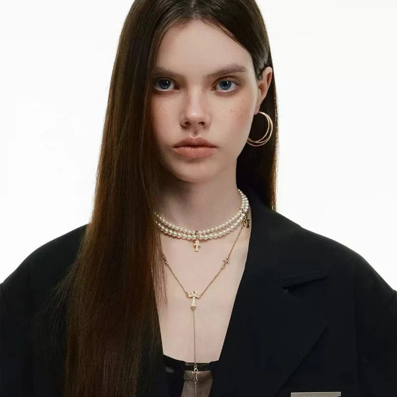 Grunge-Diamant-Kreuz-Perlenkette für Damen