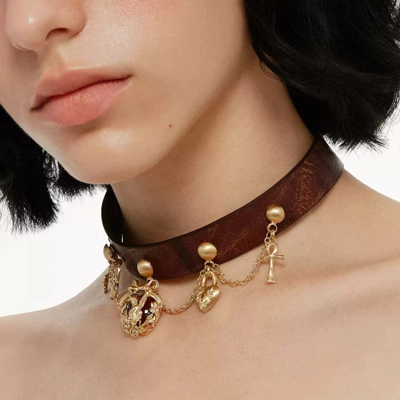 Grunge-Choker für Damen mit Engelskreuz aus Kunstleder
