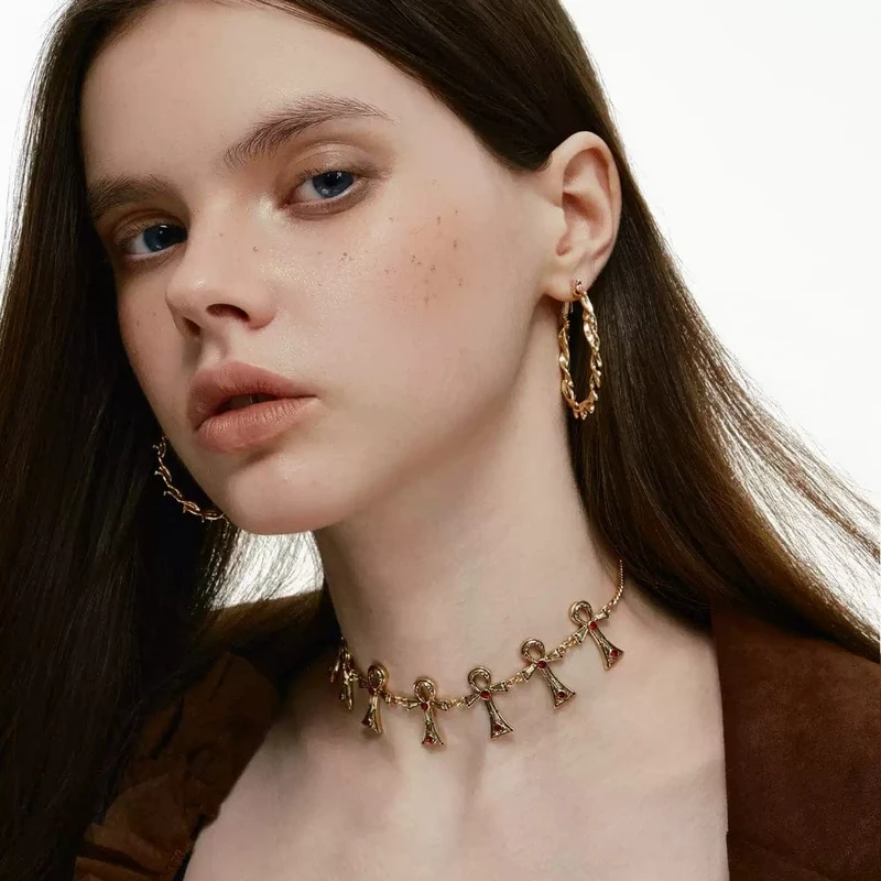 Grunge-Diamant-Kreuz-Halskette für Damen