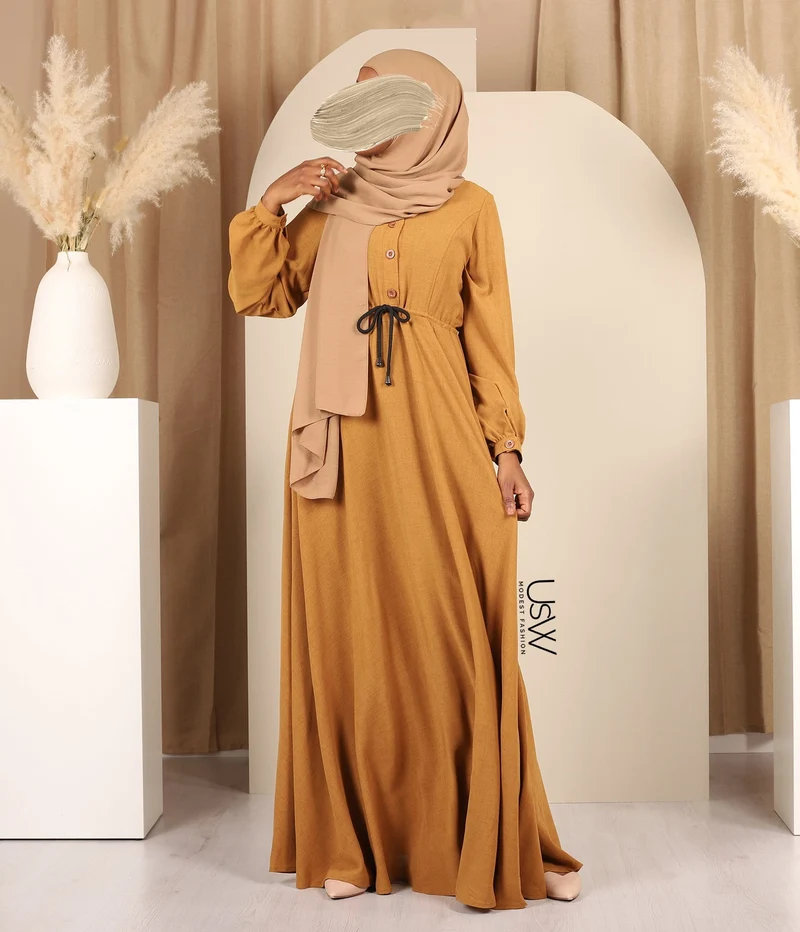 Abaya Maleekah Yaraa – Kupferkamel