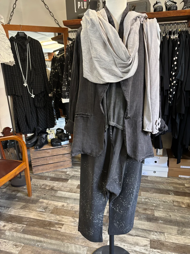 Studio b3 Hose Madro