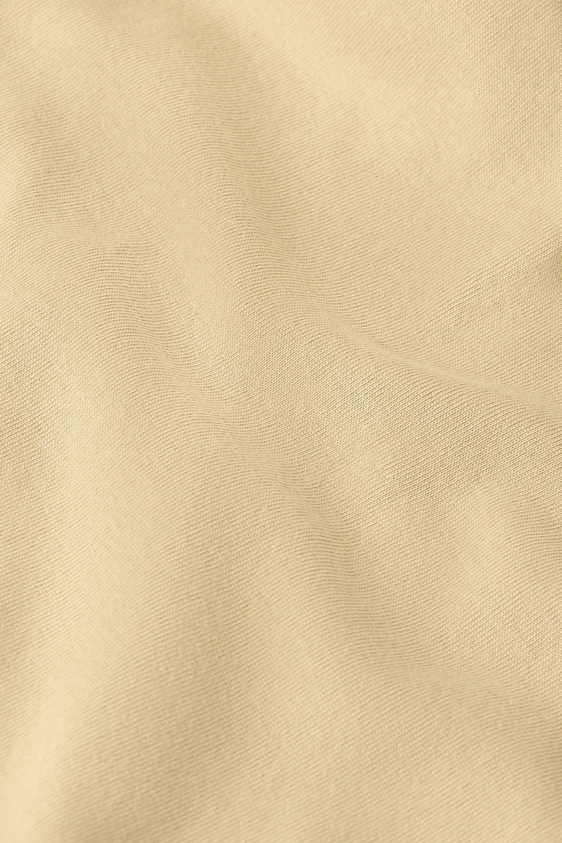 Raglan Tee Logo