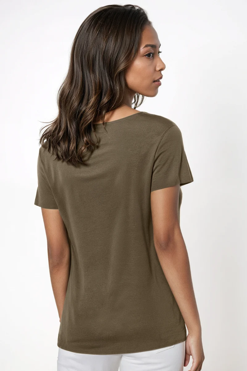 V-Neck Short Sleeve Tee | Grape Leaf