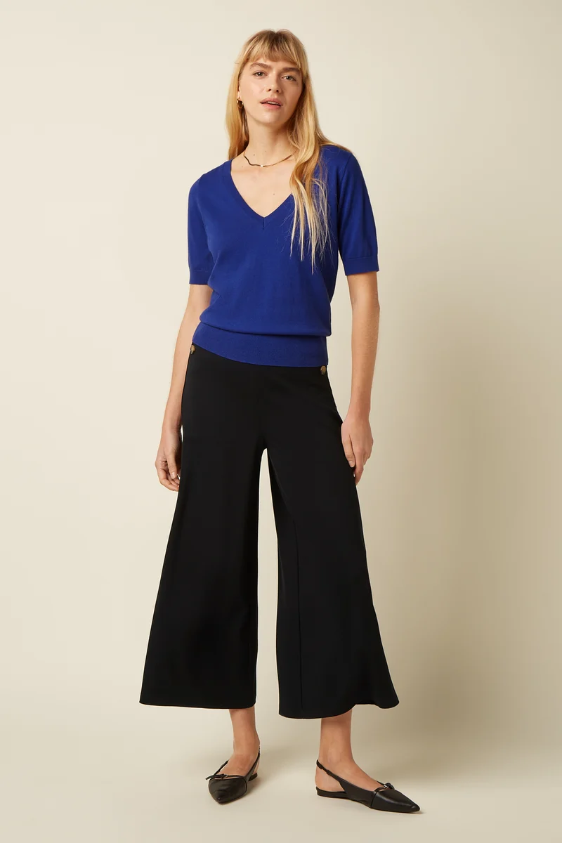 Agnes V Top Cocoon