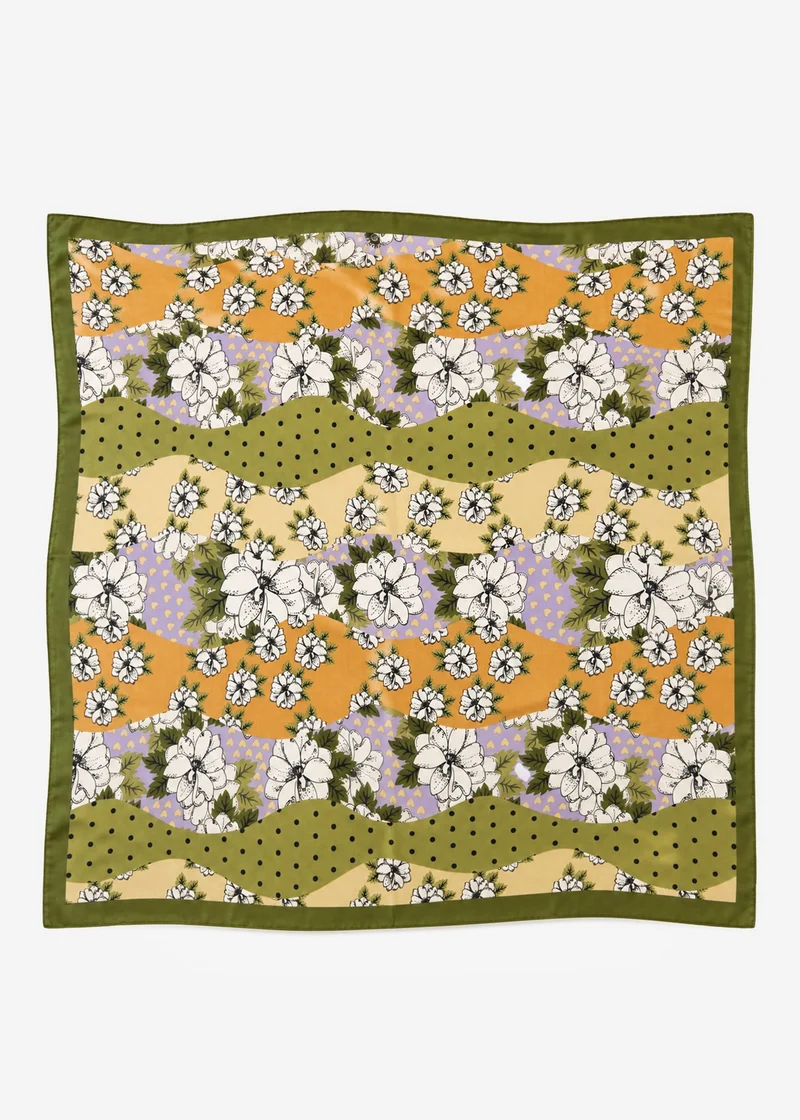 Halstuch mit floralem Patchwork-Design - khaki