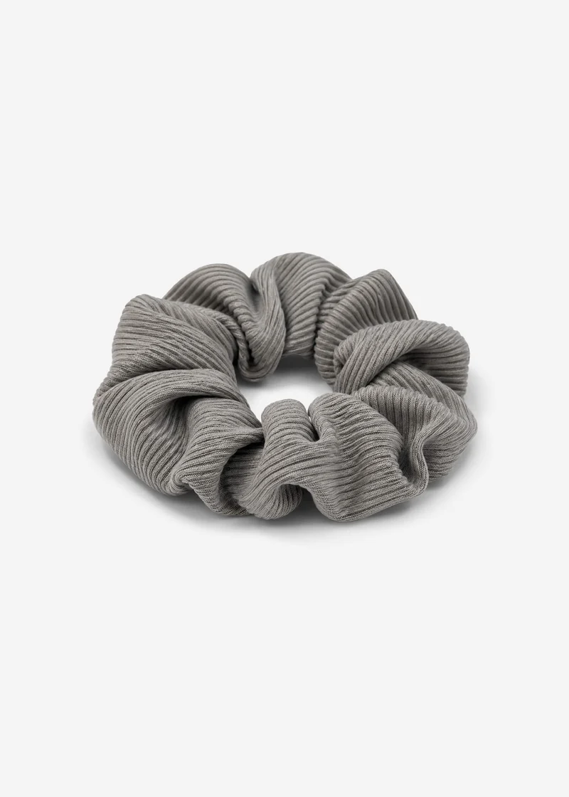 Gerippter Scrunchie - hellgrau