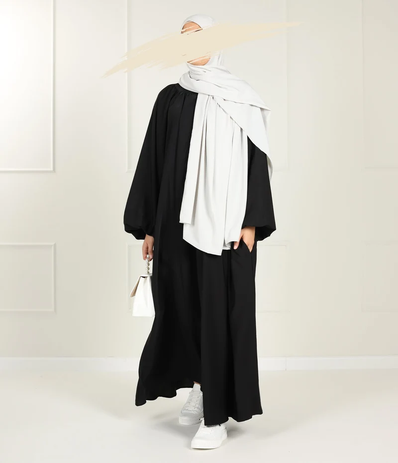 Bernsteinfarbenes Kleid