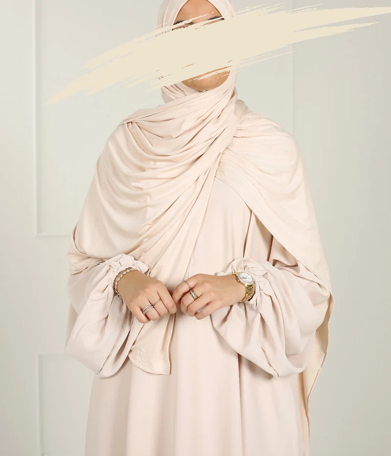 Bernsteinfarbenes Kleid