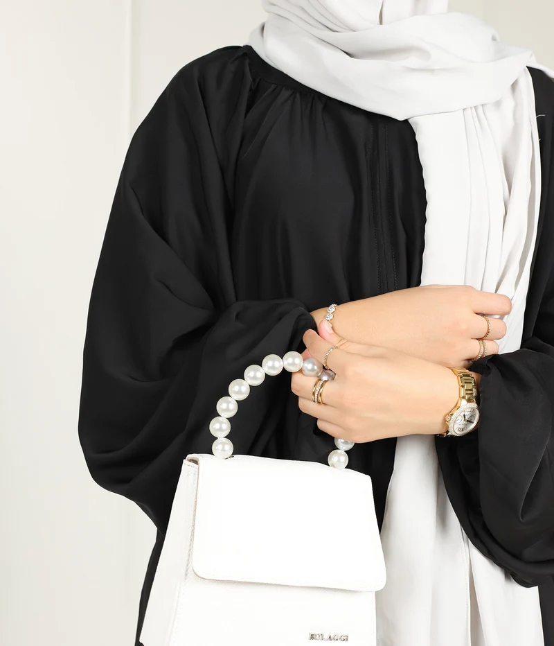 Bernsteinfarbenes Kleid