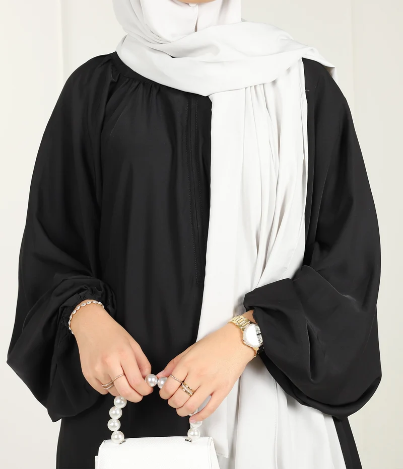 Bernsteinfarbenes Kleid