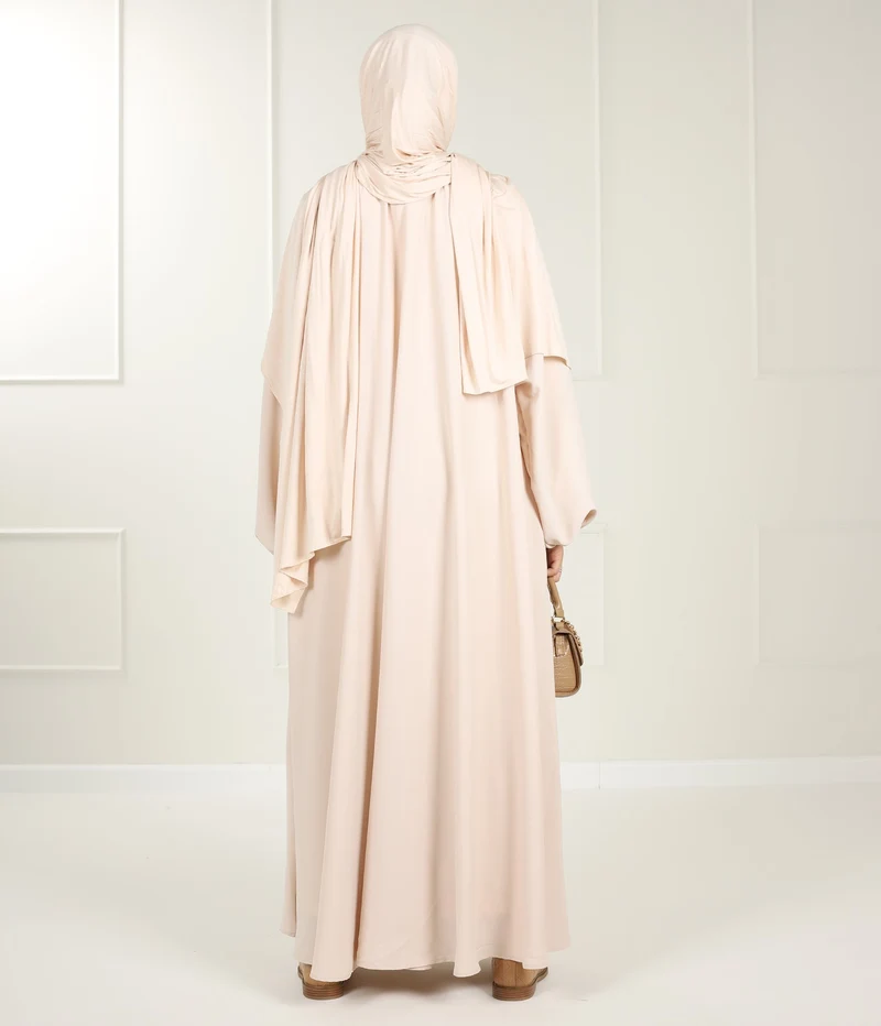 Bernsteinfarbenes Kleid