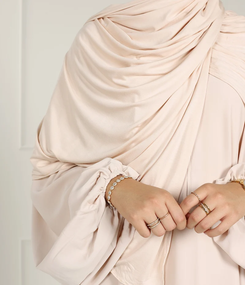 Bernsteinfarbenes Kleid