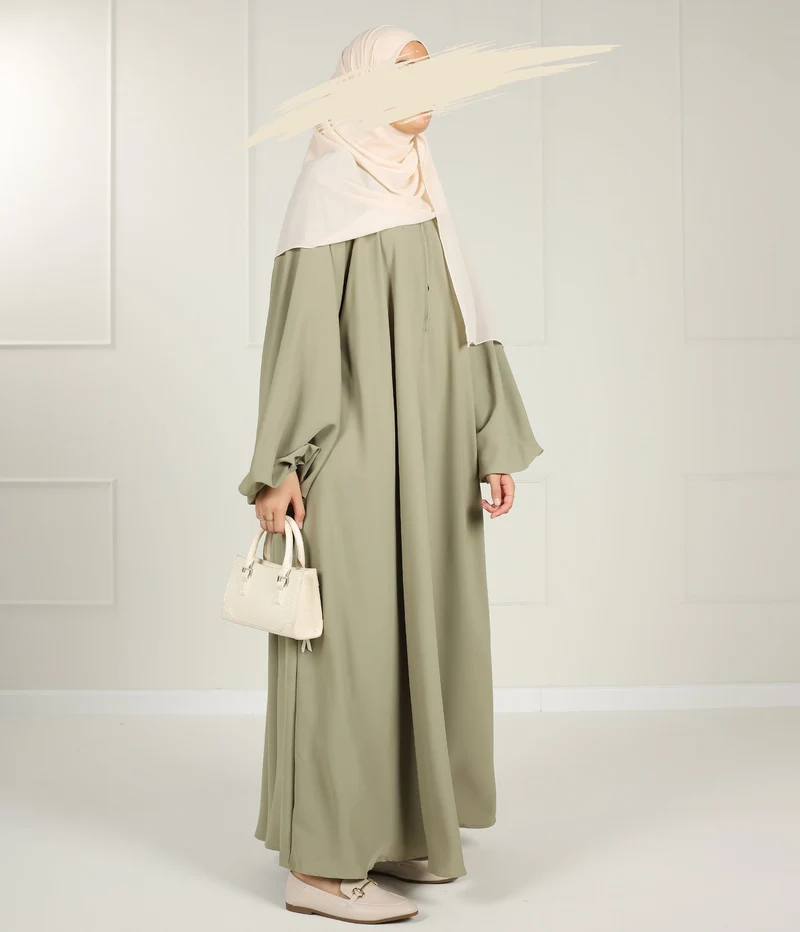 Bernsteinfarbenes Kleid