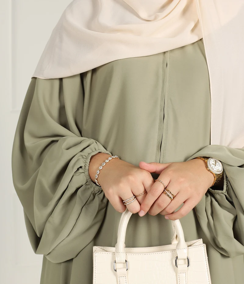 Bernsteinfarbenes Kleid