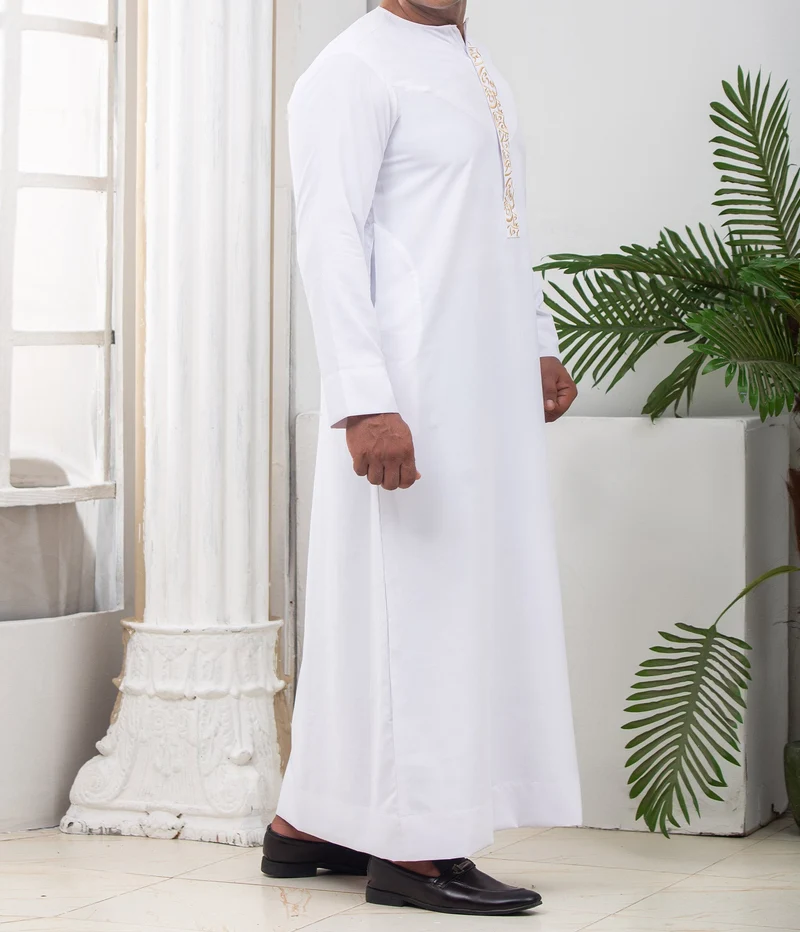 Qamees Arabesque Weiß