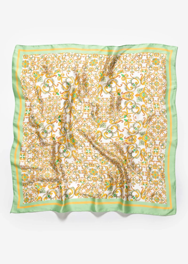 Halstuch mit Ornamentdesign - grün