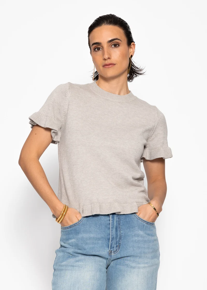 Kurzarm-Pullover mit Volants - grau