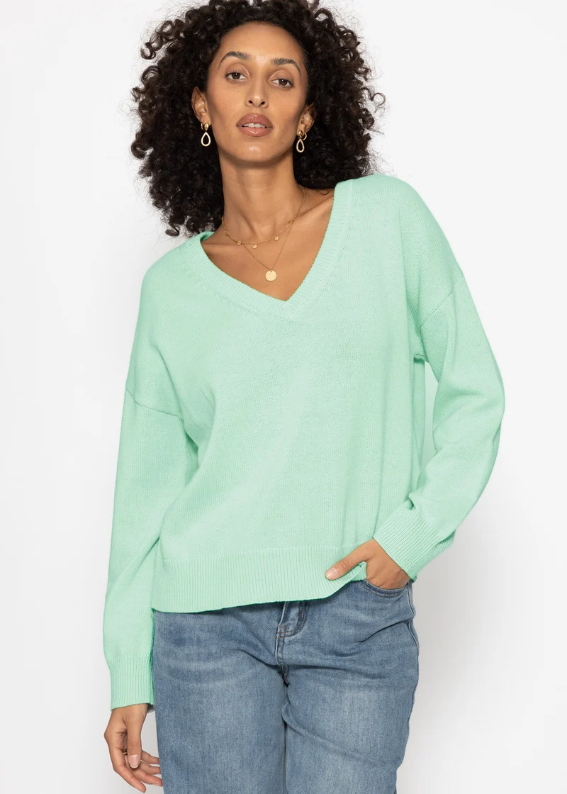 Oversize Baumwoll-Pullover mit tiefem V-Ausschnitt - mint