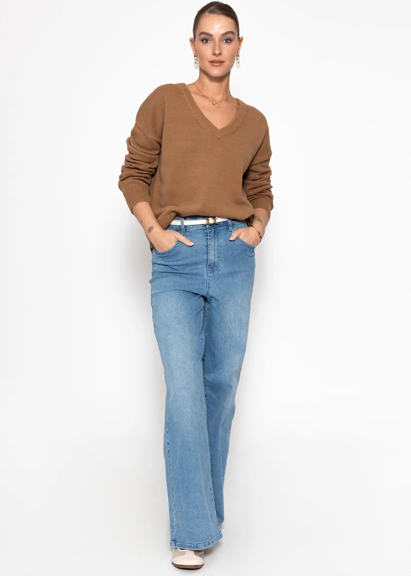 Oversize Baumwoll-Pullover mit tiefem V-Ausschnitt - braun
