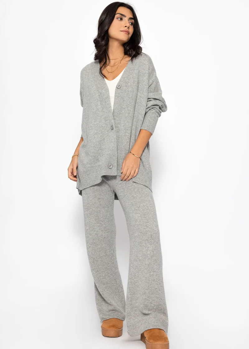 Oversized Cardigan mit V-Ausschnitt und Kaschmiranteil - grau