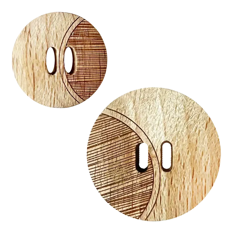 Holzknopf mit gestreifter Fläche