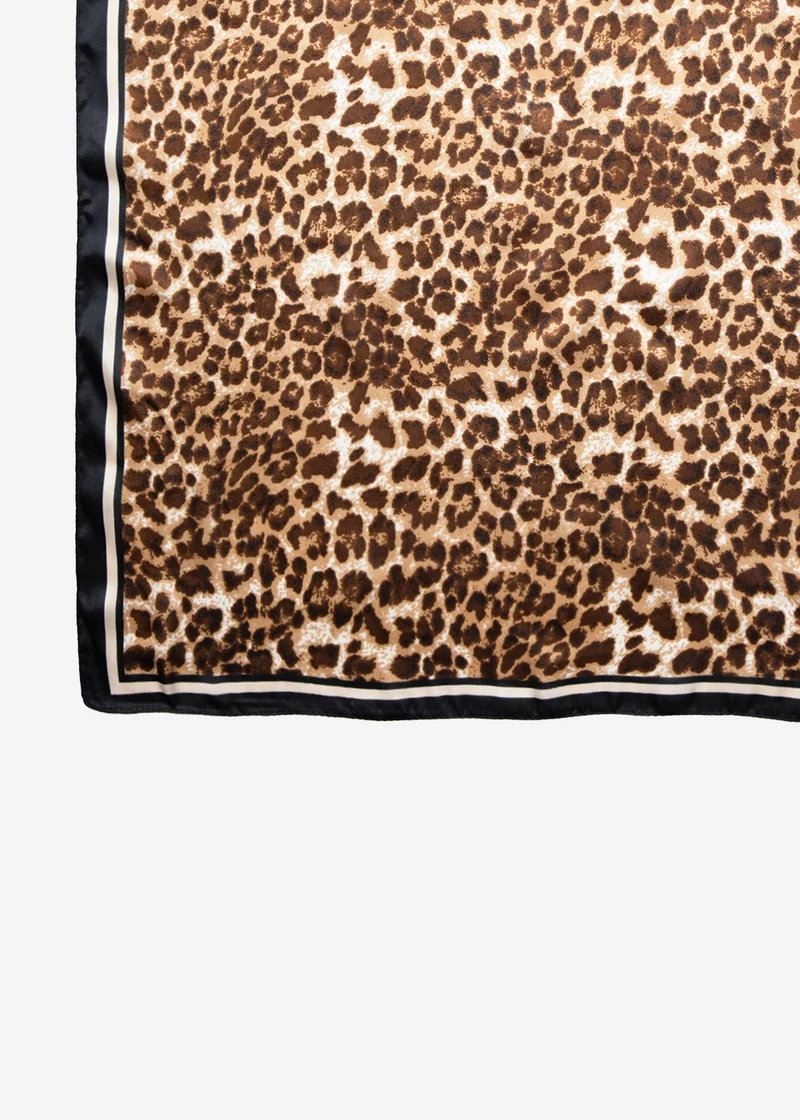 Halstuch mit Leoparden Muster - beige