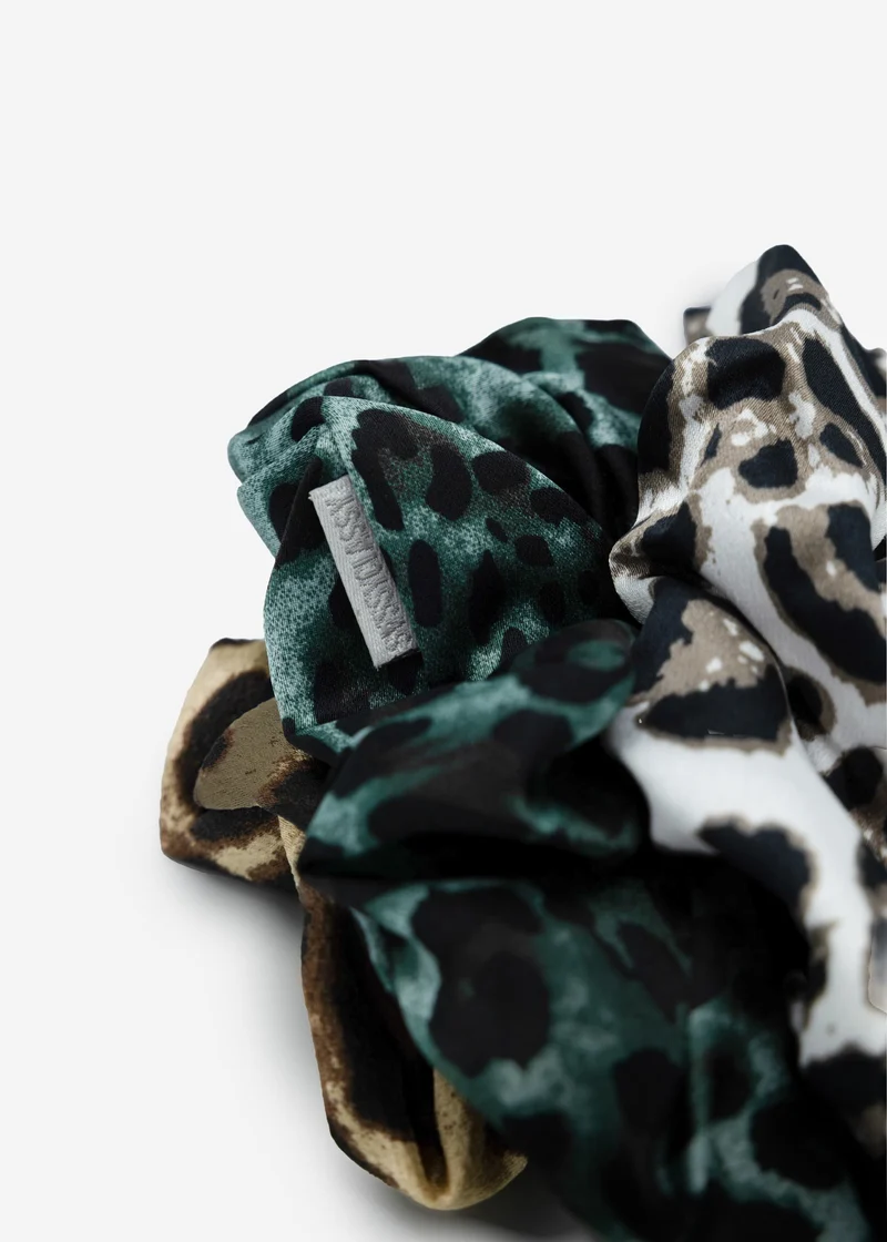 3er Set Scrunchies in Leo Print - offwhite-grün-beige