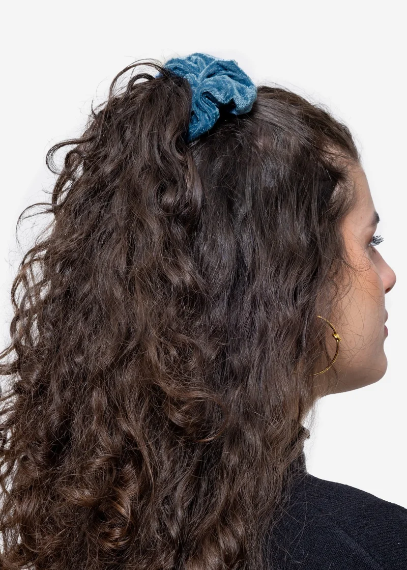 Scrunchie aus Velvet - blau