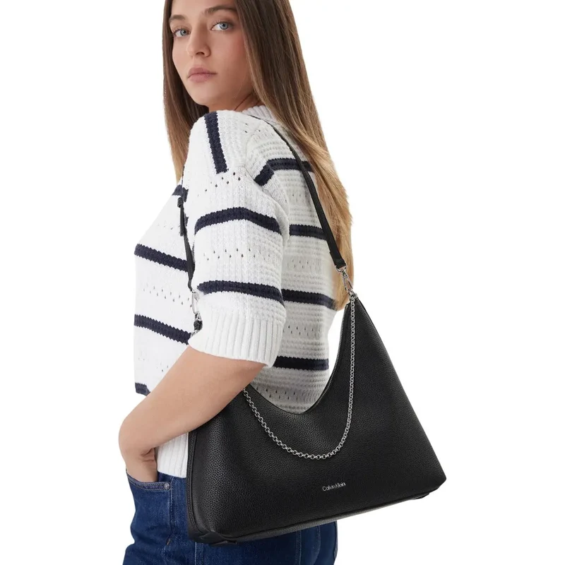 Calvin Klein Schwarze Polyurethan-Handtasche mit Reißverschlusstasche
