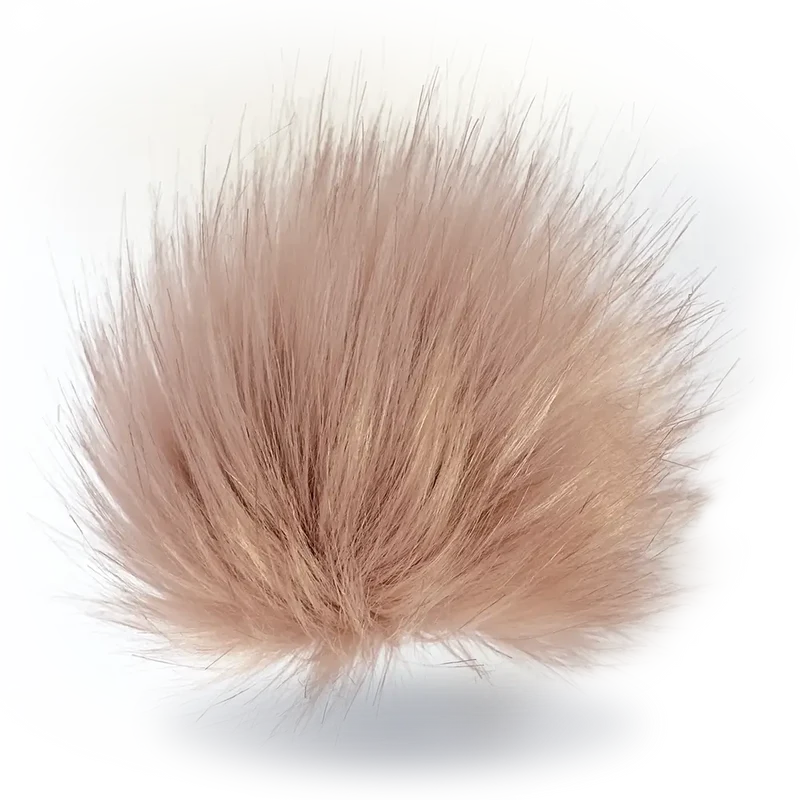 Bommel mit Faden Ø 15 bis 17 cm