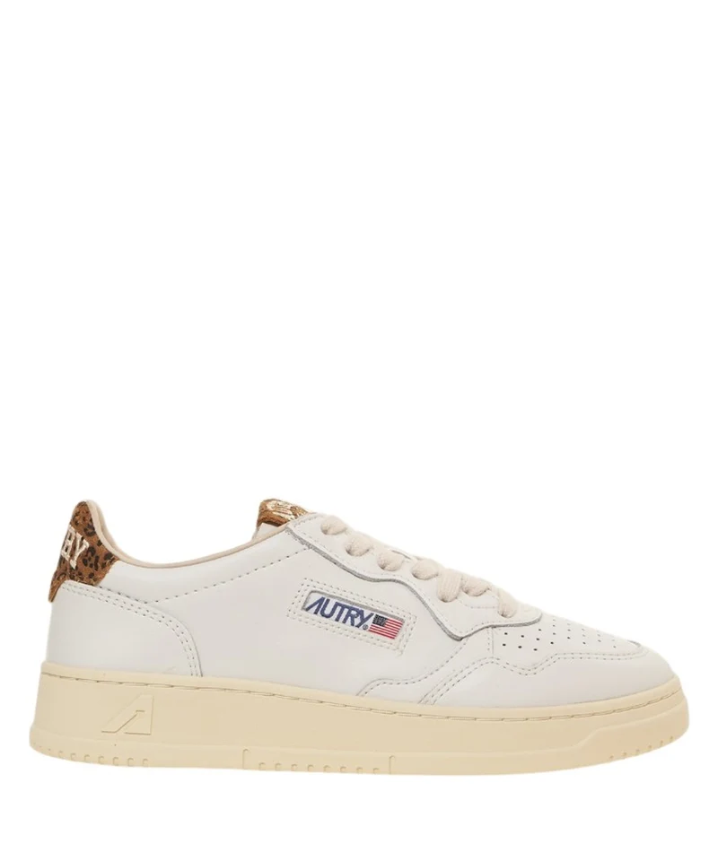 Sneakers 'Medalist Low'