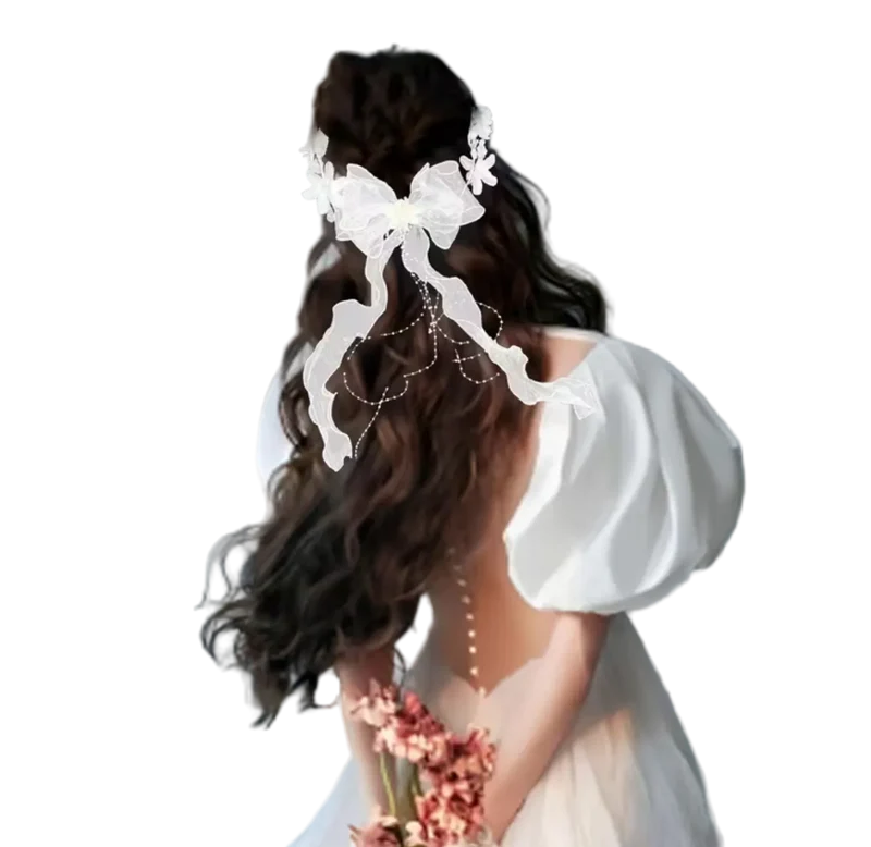 Lara Weiss floral hair wreath with pearls