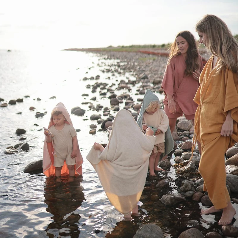 MUSHIE - Baby hooded towel Sea Mist