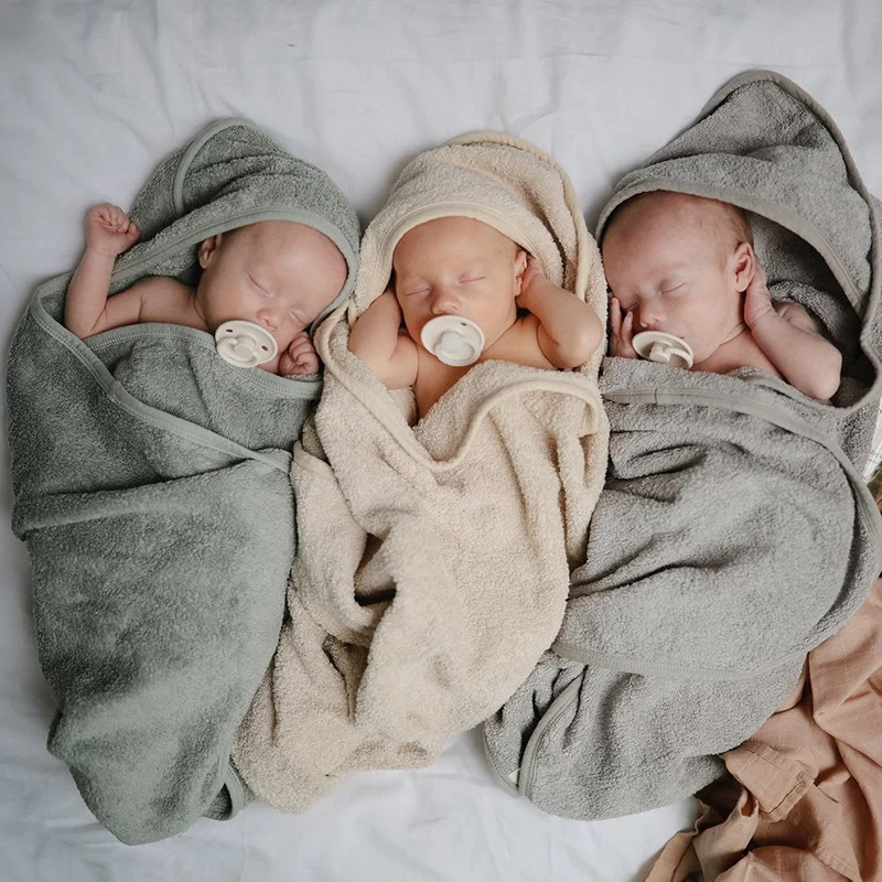 MUSHIE - Baby hooded towel Tradewinds