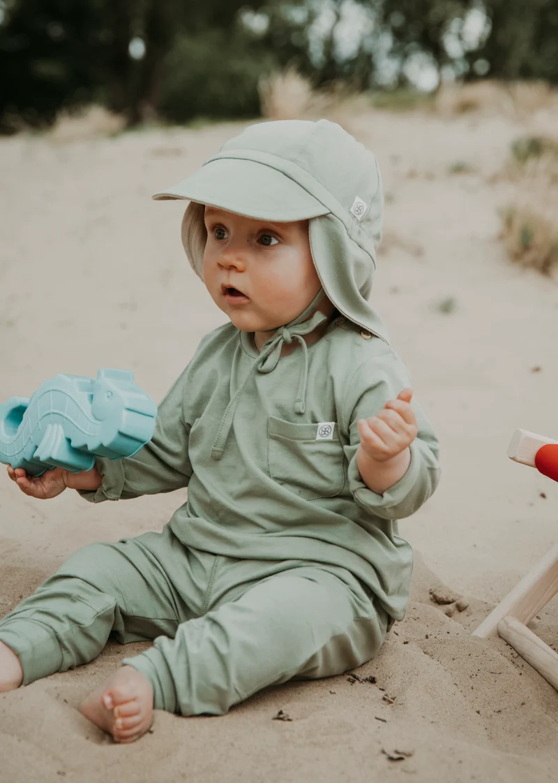 CLOBY - Reversible sun hat UPF 50+ Olive Green Sandy Beach