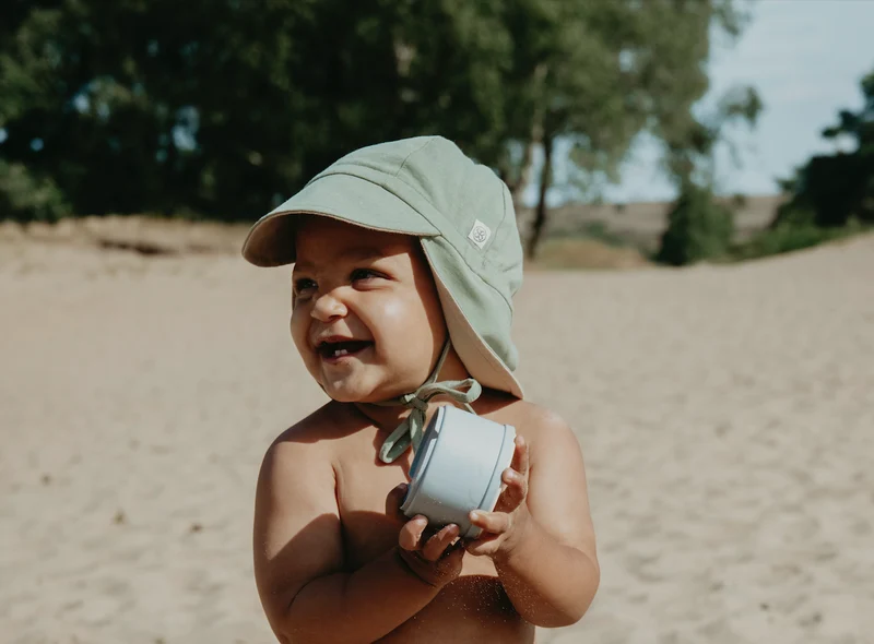 CLOBY - Reversible sun hat UPF 50+ Olive Green Sandy Beach