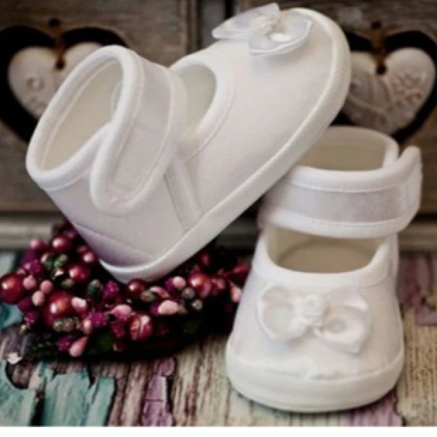 Christening shoes Angelina with white satin bow