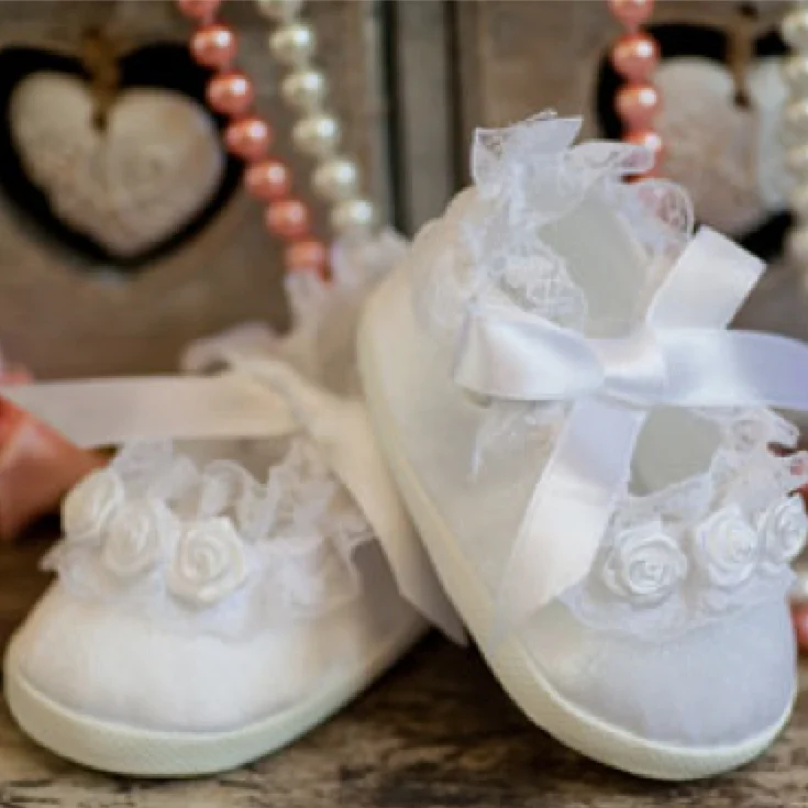 Christening shoes Tanja made of white satin