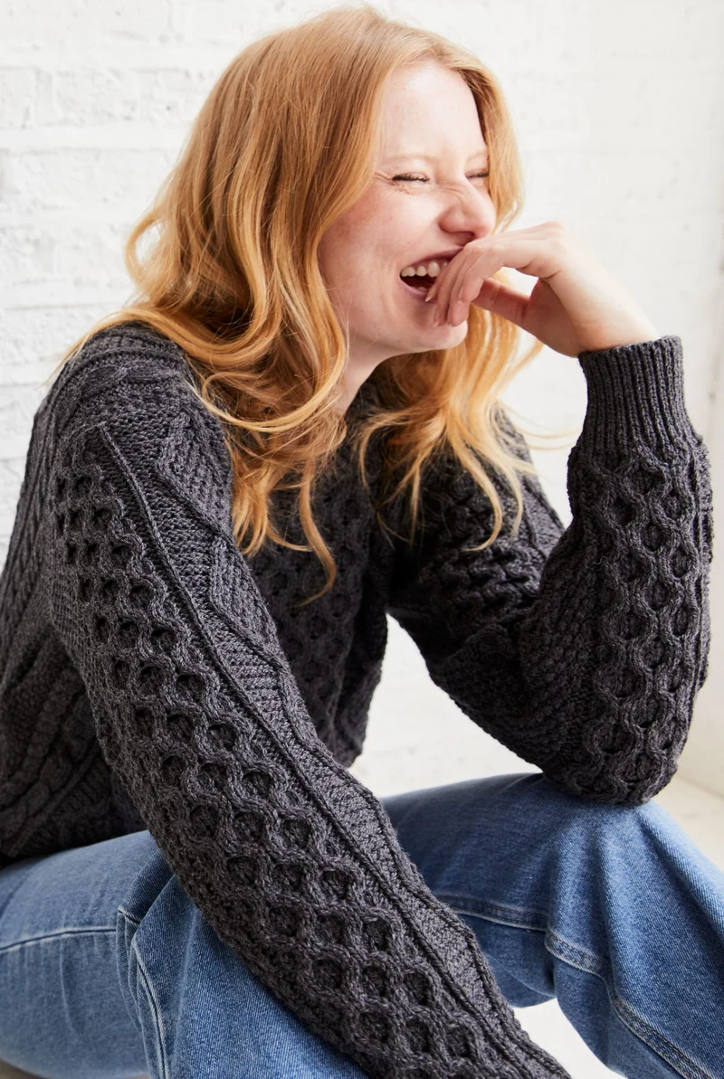 Éireann Ladies Traditional Aran Supersoft Merino Sweater - Grey