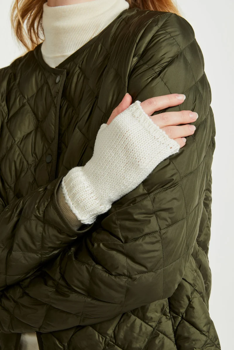 Kilmeena Aran Fingerless Mittens - Cream