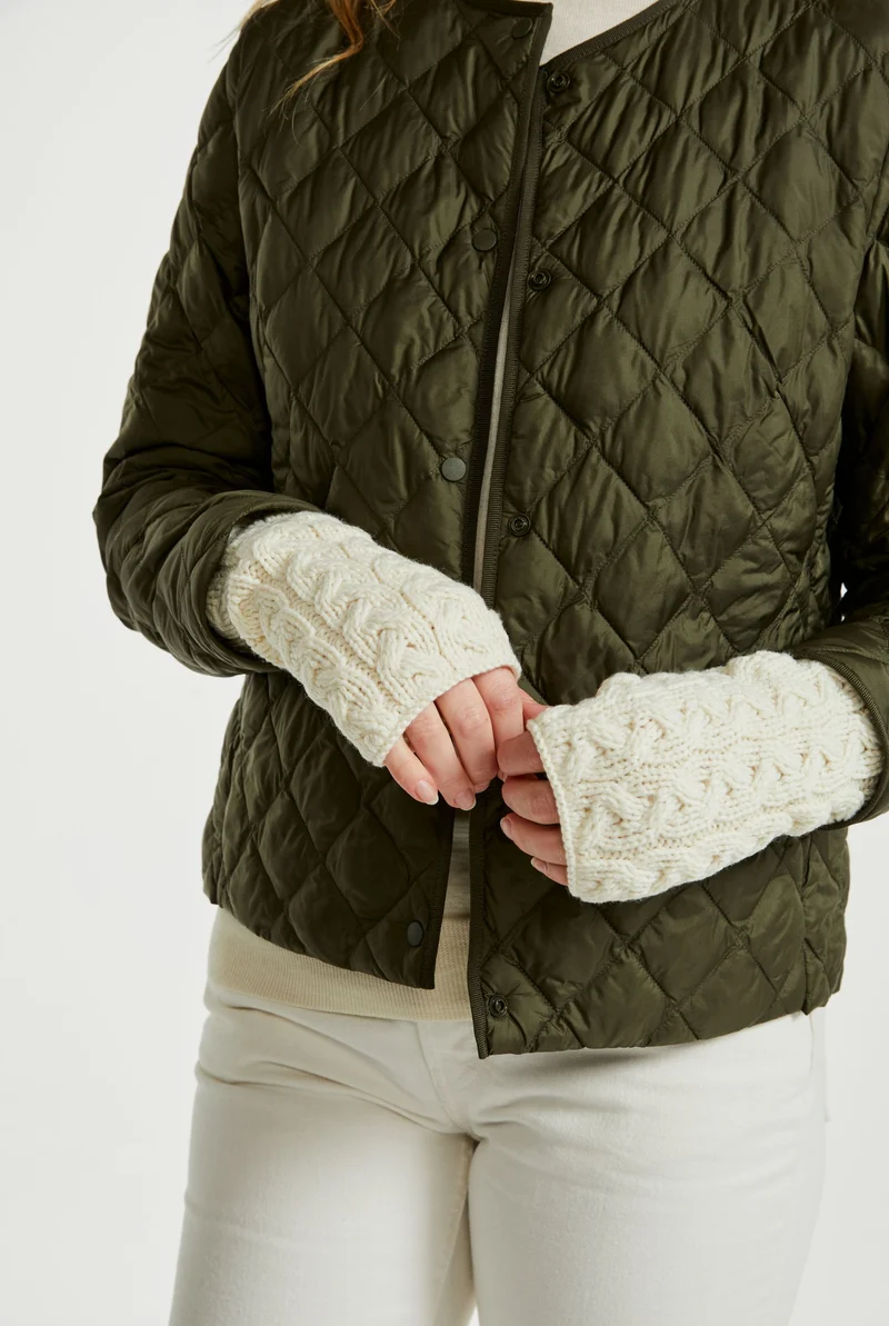 Rosmore Aran Fingerless Mittens - Cream