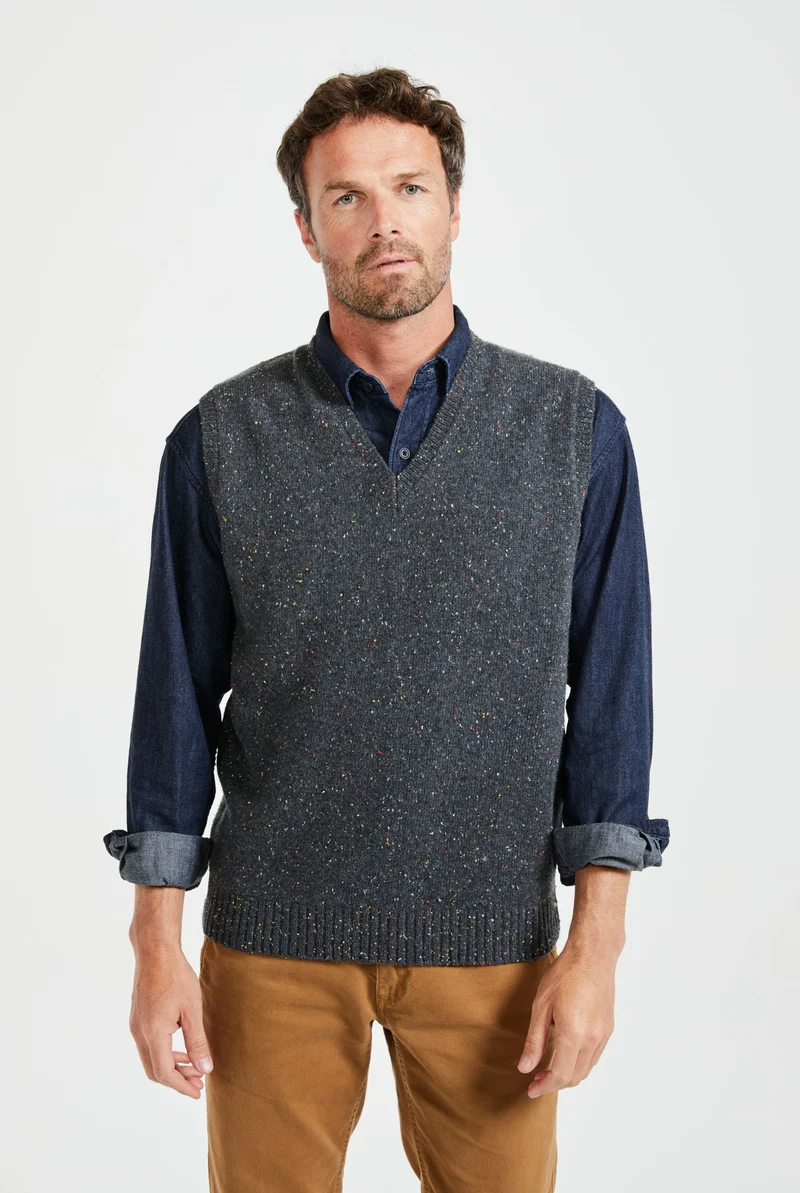 Roonagh Men's Aran Nepped V-Neck Vest - Grey