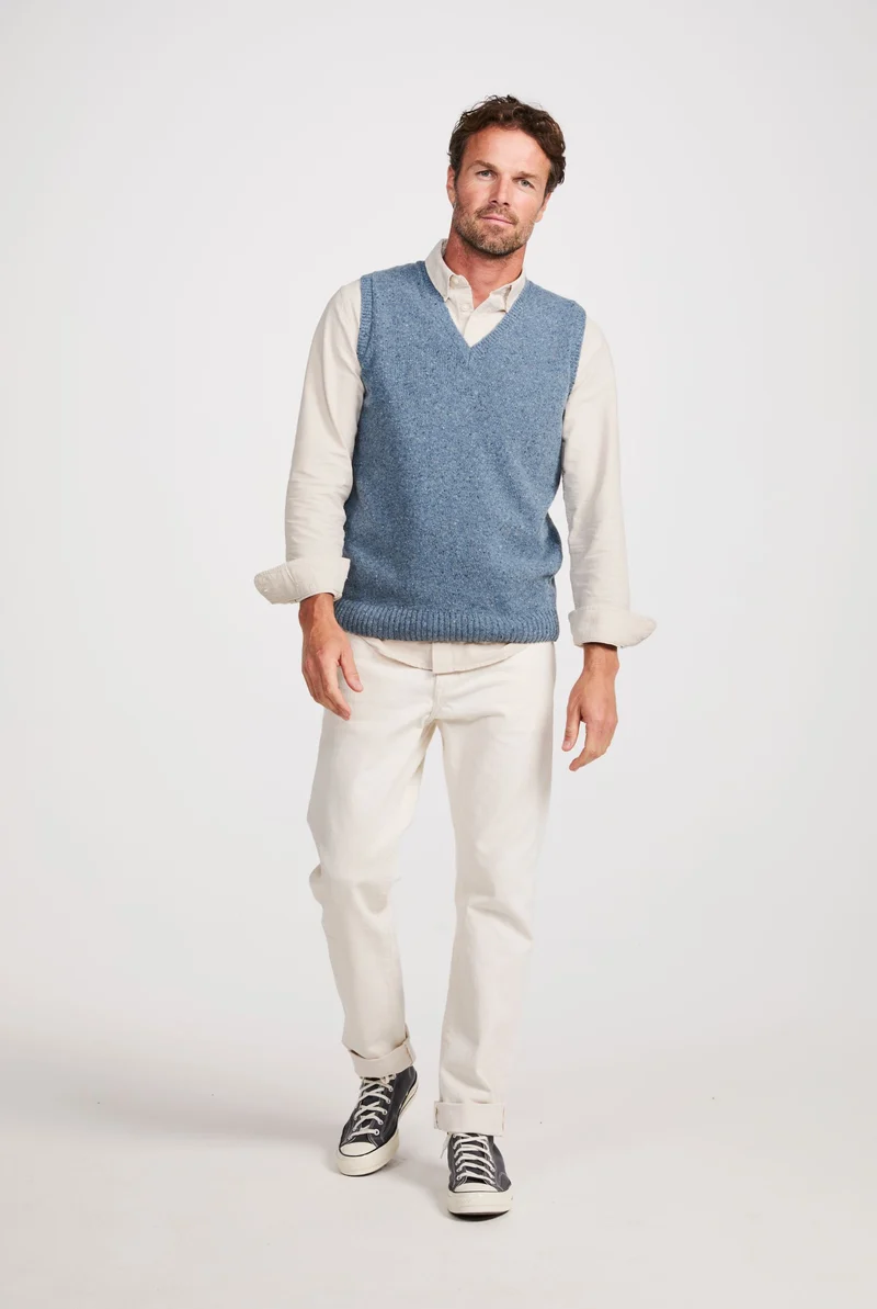 Roonagh Men's Aran Nepped V-Neck Vest - Blue