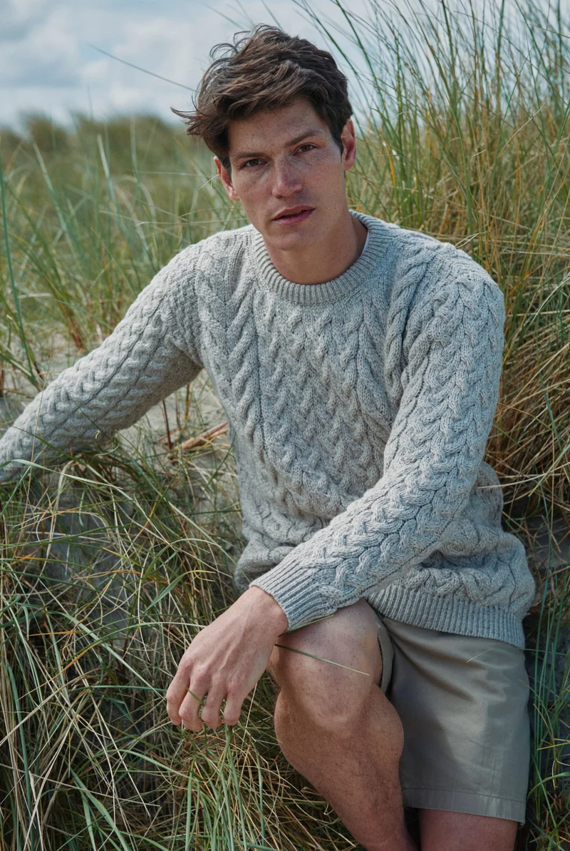 Omey Mens Aran Crew Neck Sweater - Oat