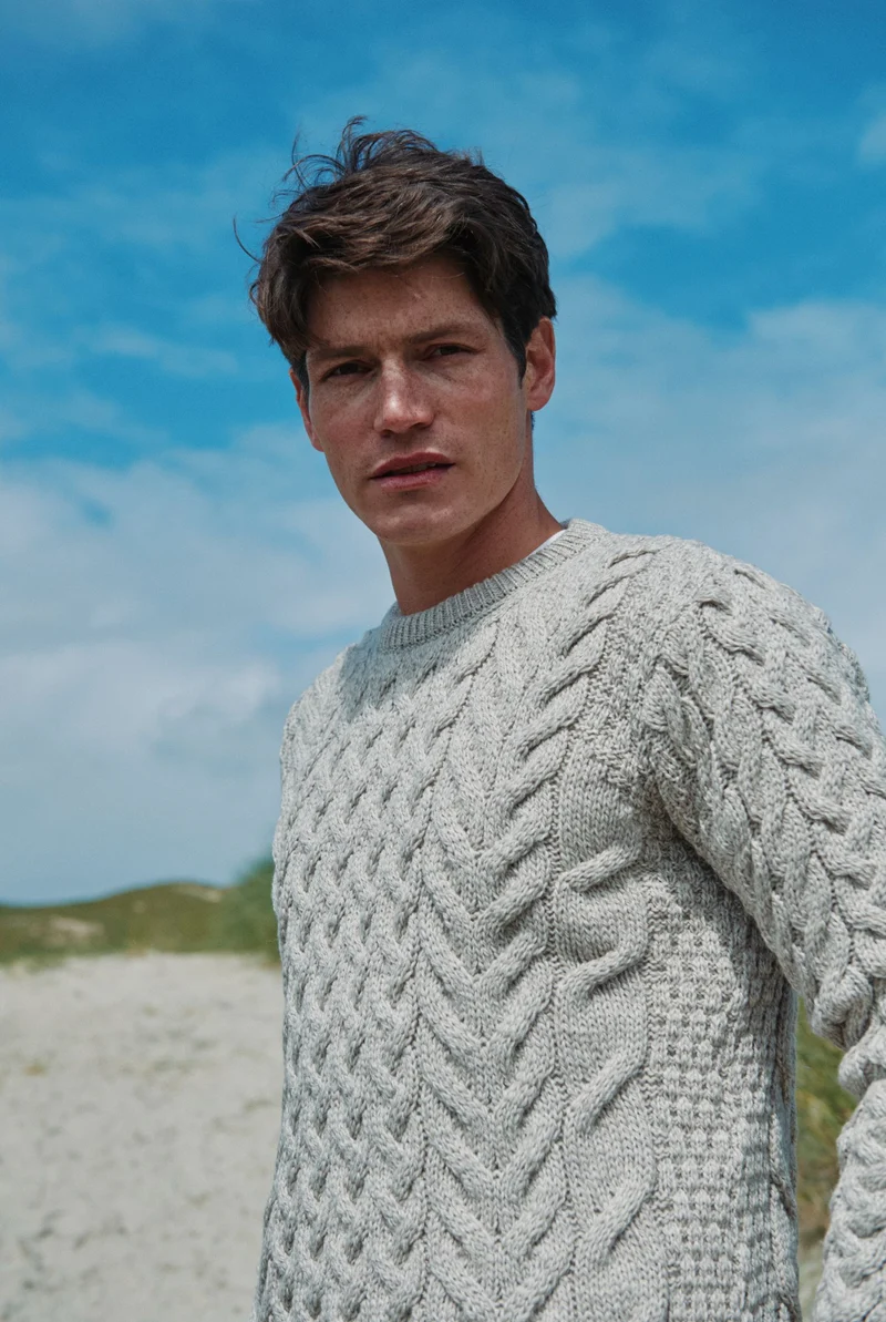 Omey Mens Aran Crew Neck Sweater - Oat