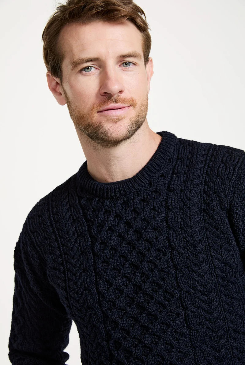 Inisheer Traditional Mens Merino Aran Sweater - Navy